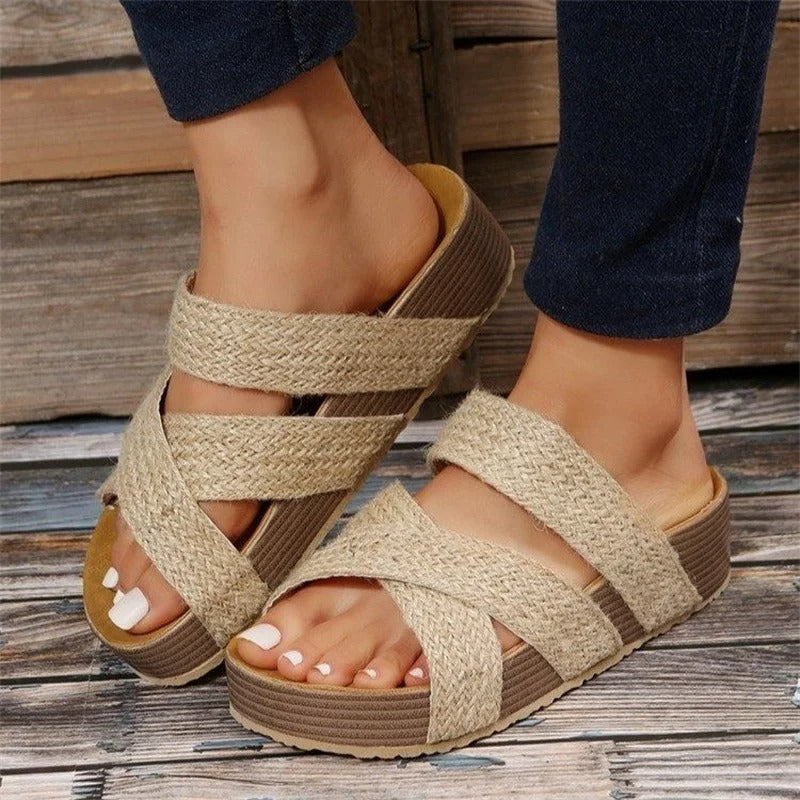 Anne | Orthopaedic Sandals